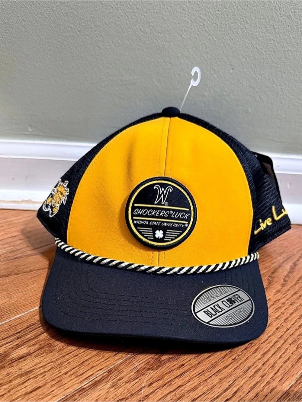 Black Clover Wichita State Shockers Snapback Hat Yellow & Black